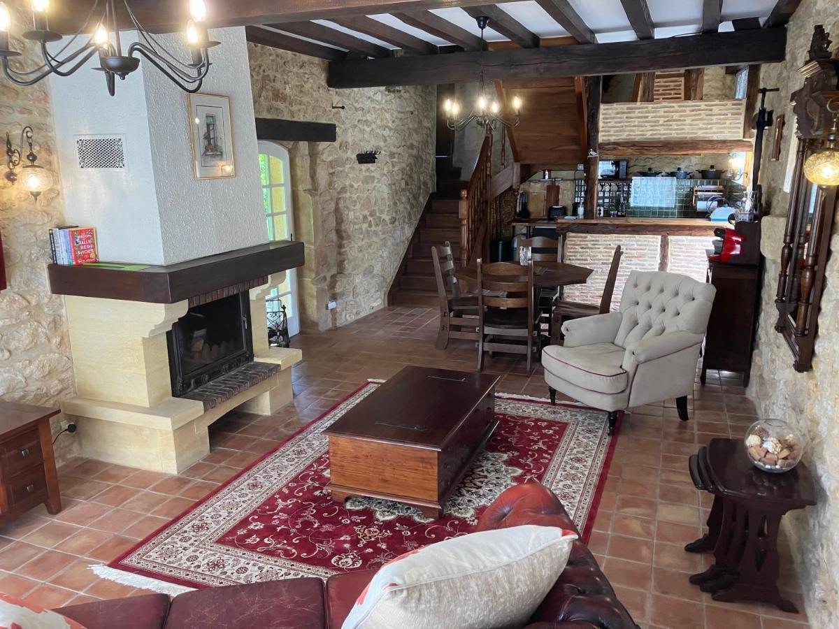 Le Petit Chateau Le Bugue Extérieur photo